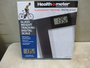 lot 11 image: New Scale