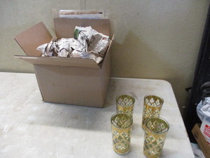 lot 17 image: 15 Vintage Foiled Trim Glasses Cilver