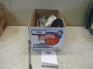 lot 21 image: Pegboard Hooks Breaker Bar Speakers
