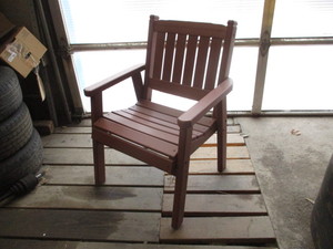 lot 60 image: Heavy Duty Composite Lawn Chair