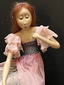 lot 550 image: Tine Kamerbeek Fairy Doll Viola