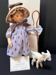 lot 548 image: R. John Wright Doll Little Bo Peep
