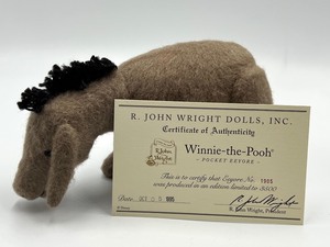 lot 580 image: R. John Wright Winnie the Pooh Pocket Eeyore Figurine