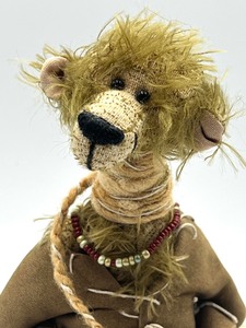 lot 570 image: Adorable Artisan Bear by Katrin-Muller Bears