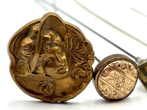 lot 565 image: Seven Antique Victorian Hatpins
