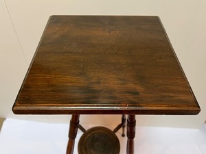 lot 605 image: Antique Plant Stand