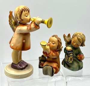 lot 650 image: Assortment of Hummel Figurine Collectibles
