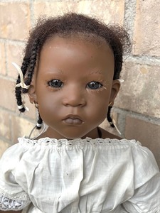 lot 649 image: Annette Himstedt  Sanga Doll
