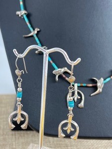 lot 738 image: Southwest Turquoise and Sterling Necklace and Earrings Set