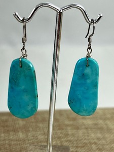 lot 739 image: Pair of Beautiful Turquoise Earrings