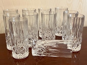lot 782 image: Set of 11 Oneida Antonia Highball Tumblers
