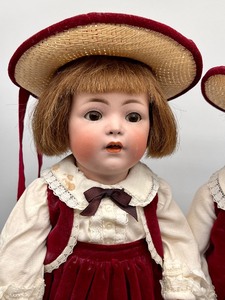 lot 785 image: Pair of Adorable Vintage Franz Schmidt - German Dolls