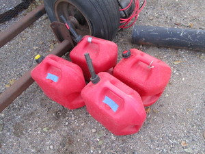 lot 45 image: (4) (Full) Gas Jugs