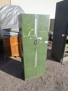 lot 54 image: Shop Cabinet 15x24x64