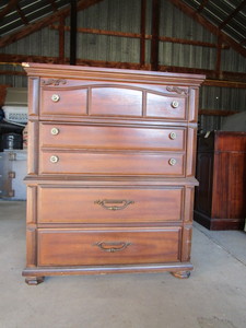 lot 110 image: Dresser 36x18x43