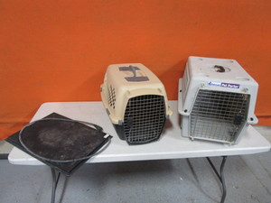 lot 79 image: Pet Kennels & Heating Pad