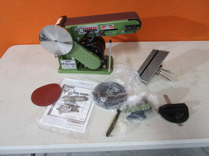lot 139 image: (New) BeltDisc Sander
