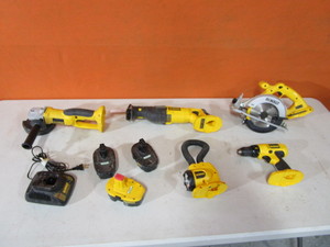 lot 157 image: 18v DeWalt Tools, Batteries & Charger