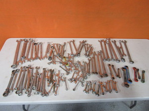 lot 160 image: Wrenches