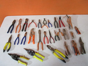 lot 163 image: Vise Grips, Pliers, Side Cutters, Tin Snips