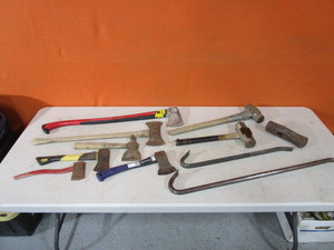 lot 219 image: Axes, Sledge Hammers, Crow Bars