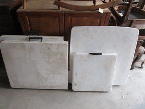 lot 220 image: Poly Banquet Tables & Card Table