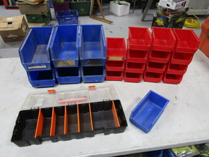 lot 261 image: Parts Bins