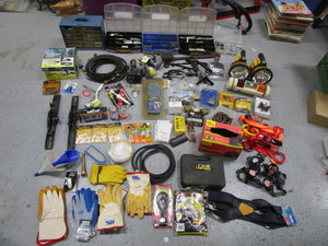 lot 292 image: Large Lot of Hardware & Misc. Items (see pics)
