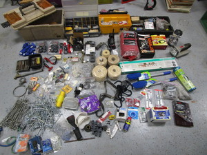 lot 293 image: Large Lot of Hardware & Misc. Items (see pics)