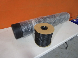 lot 302 image: 4x600 Fiberglass Screen & Spool of Spline