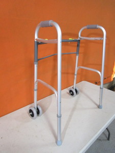 lot 364 image: (New) Walker