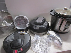 lot 22 image: Emeril Lagasse Cooker