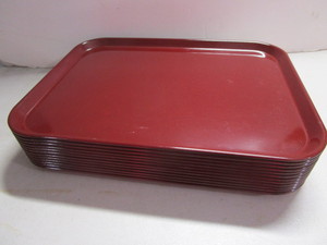 lot 23 image: Luncheon Trays