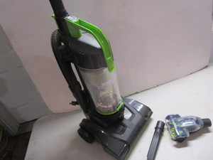 lot 27 image: Bissell Vacuum