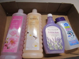 lot 50 image: Bubble Bath