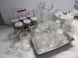 lot 87 image: Popper, Dispenser, Jars