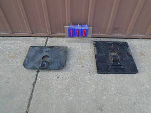 Qty of 2 5th wheel plates. As shown.