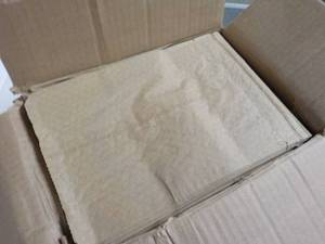 lot 34 image: Carton 500 Wax Liners...
