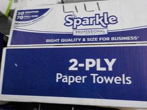 lot 48 image: Sparkle 2 ply paper towels