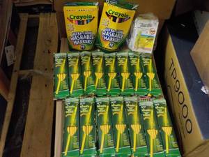 lot 101 image: Washable Markers, Sharpie Highlight...