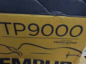lot 116 image: Le Raynor TP 9000 Temper Pedic Offi...