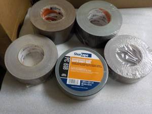 lot 135 image: 5 Rolls Shurtape Cloth Duct Tape 1....