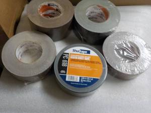 lot 138 image: 5 Rolls Shurtape Cloth Duct Tape 1....