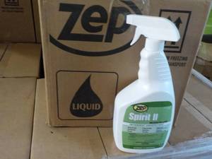lot 149 image: Case of 12 qt Spray bottles ZEP Spi...