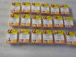 lot 176 image: 18 Betterhomes and Gardens Wax Melt...