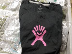 lot 182 image: 30 Hydro Flask Clothing- various si...