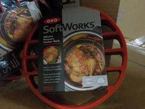 lot 263 image: 3 Pack OXO Softworks Silicone Press...