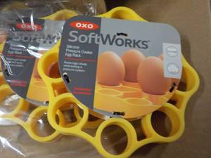 lot 268 image: 3 Pack OXO Softworks Silicone Press...