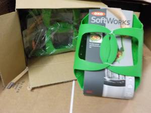 lot 274 image: 3 Pack OXO Softworks Silicone Press...