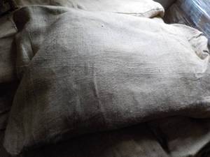lot 320 image: 19 Gunny Sacks...